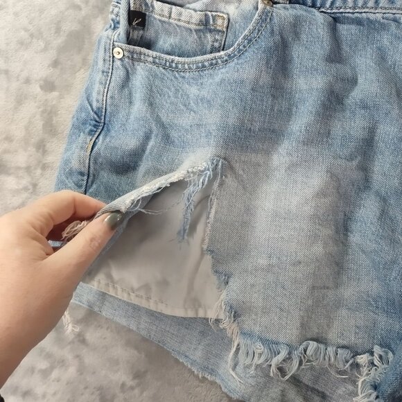 KanCan Womens Destroyed Denim Jean Shorts 2XL High Rise Frayed‎ Hem Y2K Casual - Picture 5 of 11